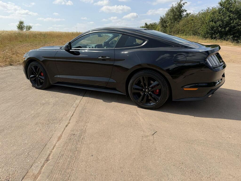 Ford Mustang Gt Custom Pack 5.0 V8 416Ps Convertible Red #91