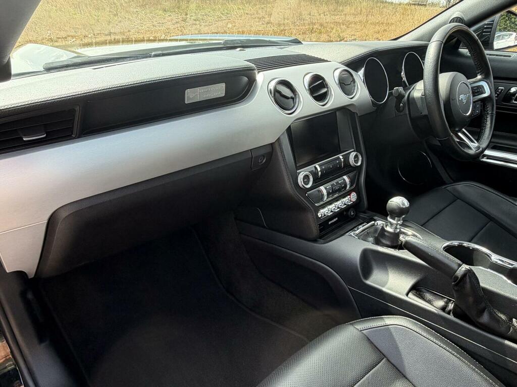 Ford Mustang Gt Custom Pack 5.0 V8 416Ps Convertible Red #62