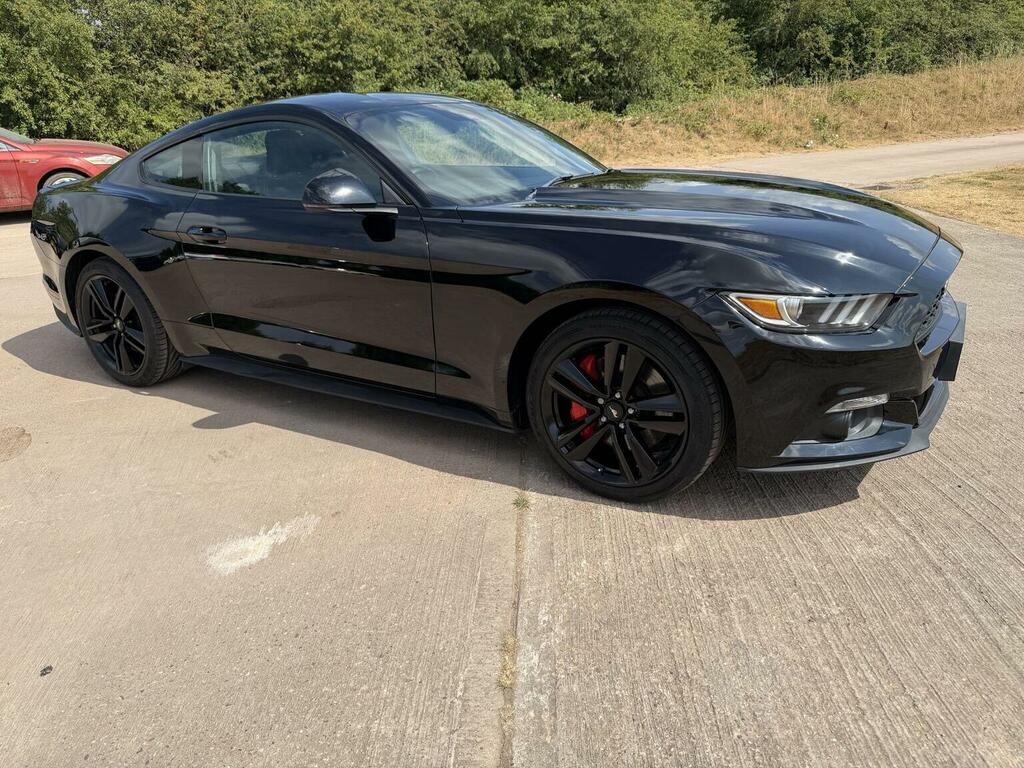 Ford Mustang Gt Custom Pack 5.0 V8 416Ps Convertible Red #98