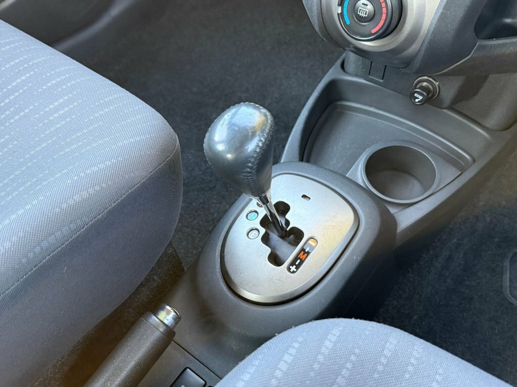 Toyota Yaris 1.33 Dual Vvt-i Tr Euro 4 Ss Silver #11
