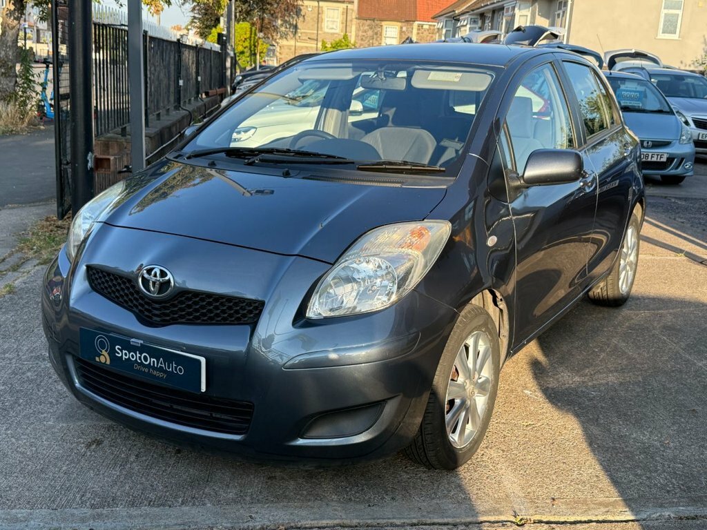 Toyota Yaris Dual Vvt-i Tr Hatchback Blue #2