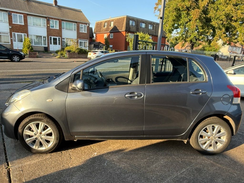 Toyota Yaris 1.33 Dual Vvt-i Tr Euro 4 Ss Silver #7