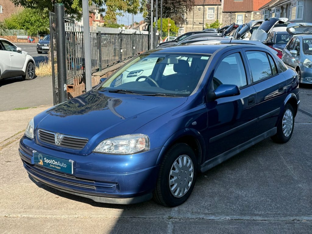 Vauxhall Astra Envoy Hatchback Blue #2