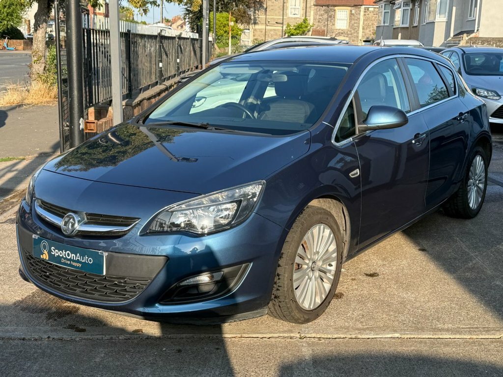 Vauxhall Astra 16V Excite Hatchback Blue #2