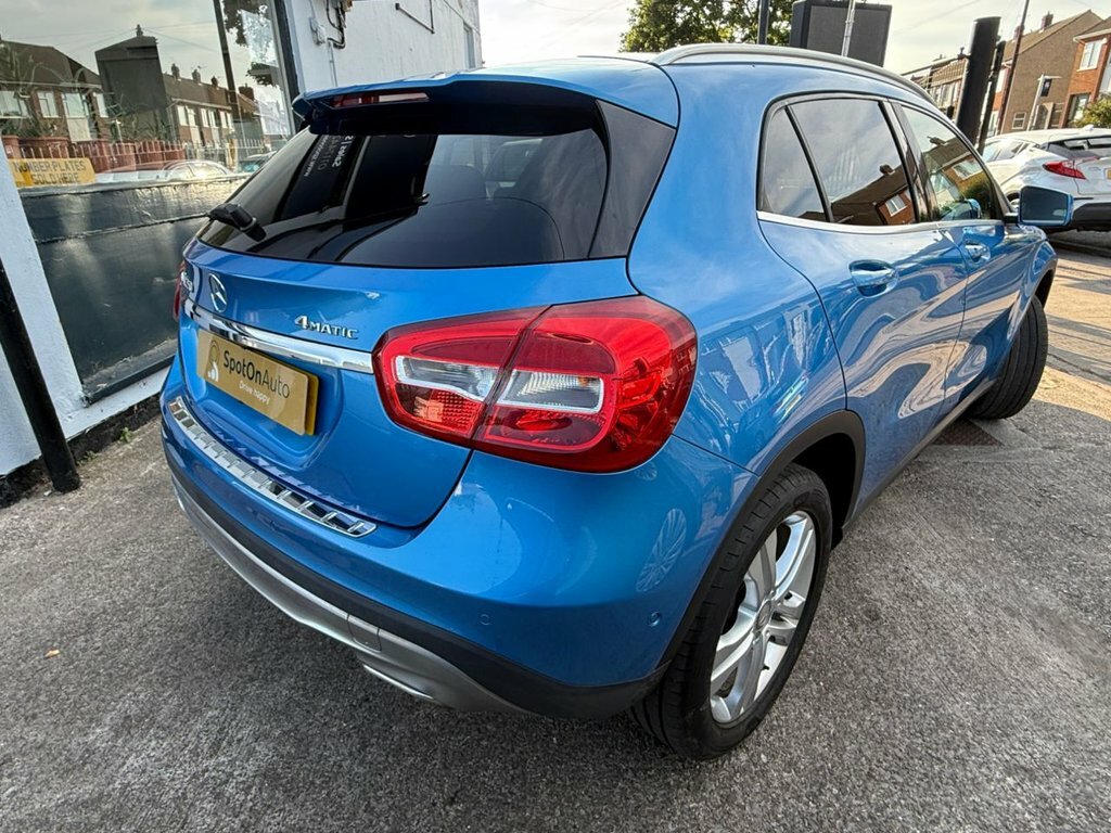 Mercedes-Benz GLA Class Gla250 Sport Executive Suv Blue #4