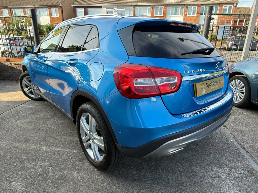 Mercedes-Benz GLA Class Gla250 Sport Executive Suv Blue #5