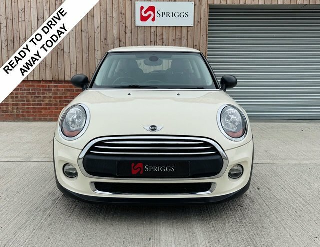 Mini Hatch 2015 1.2 One Hatchback Euro 6 Ss White #4