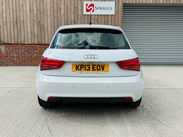 Audi A1 2013 1.6 Tdi Se Sportback Euro 5 White #5