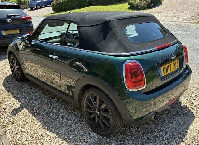 Mini Convertible 2017 1.5 Cooper Convertible Euro Green #2