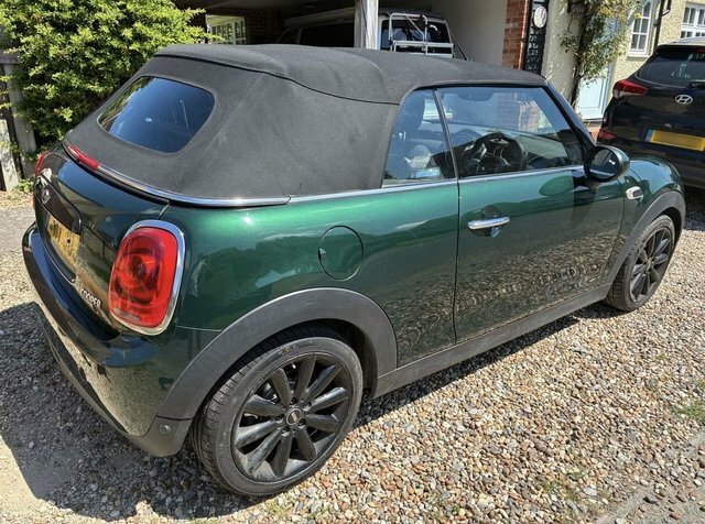 Mini Convertible 2017 1.5 Cooper Convertible Euro Green #5