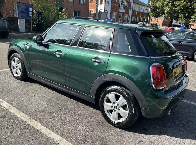 Mini Hatch 2018 1.5 Cooper Hatchback Euro 6 Green #2