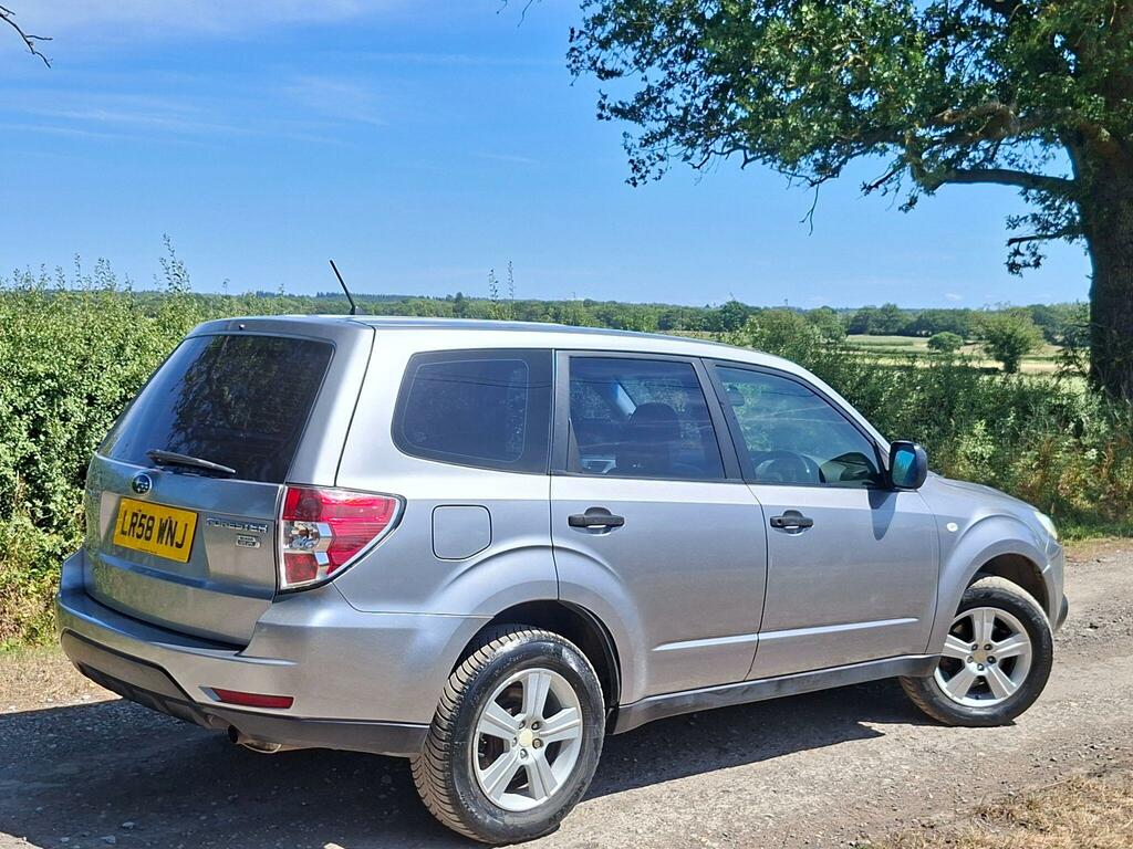 Subaru Forester 2.0D X 4Wd Euro 4 LR58WNJ Grey #4
