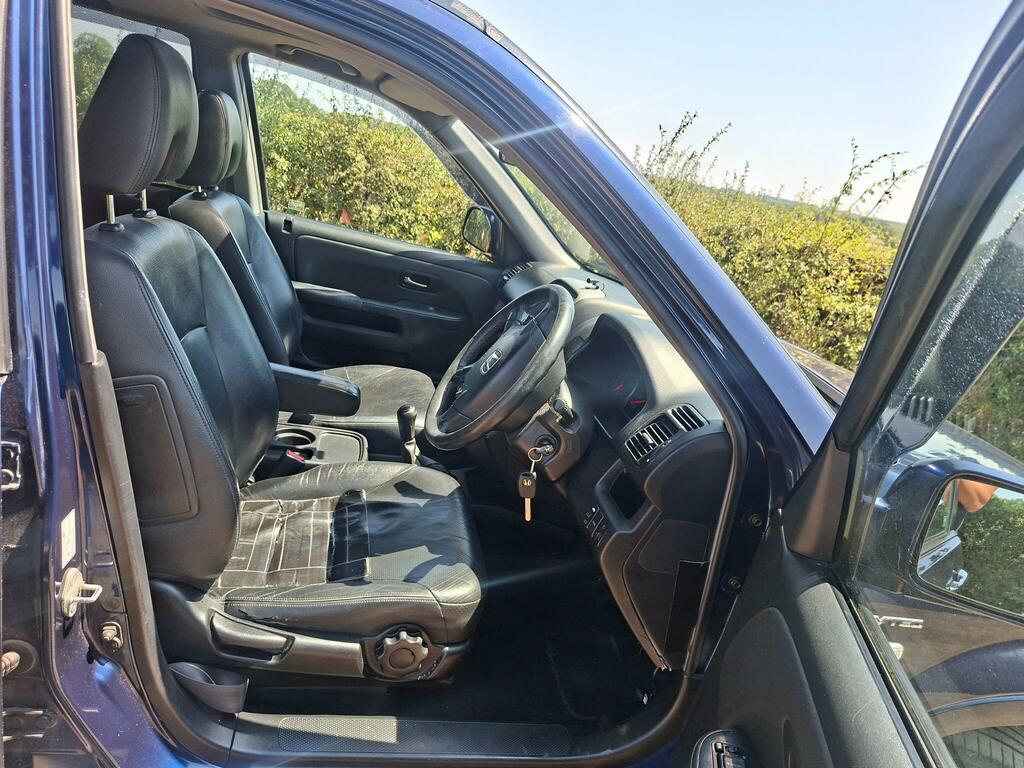 Honda Cr-V Executive Blue #5