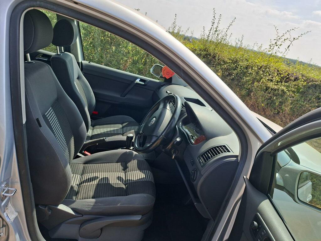 Volkswagen Polo 1.2 Match Silver #6