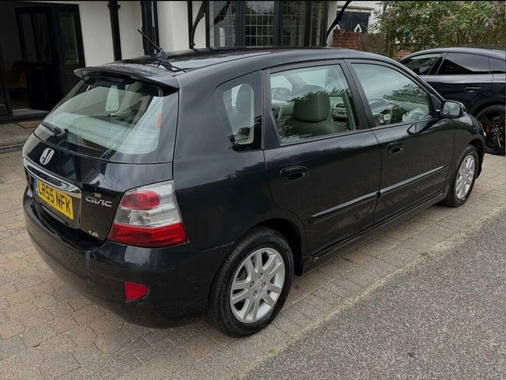 Honda Civic Executive Black #2