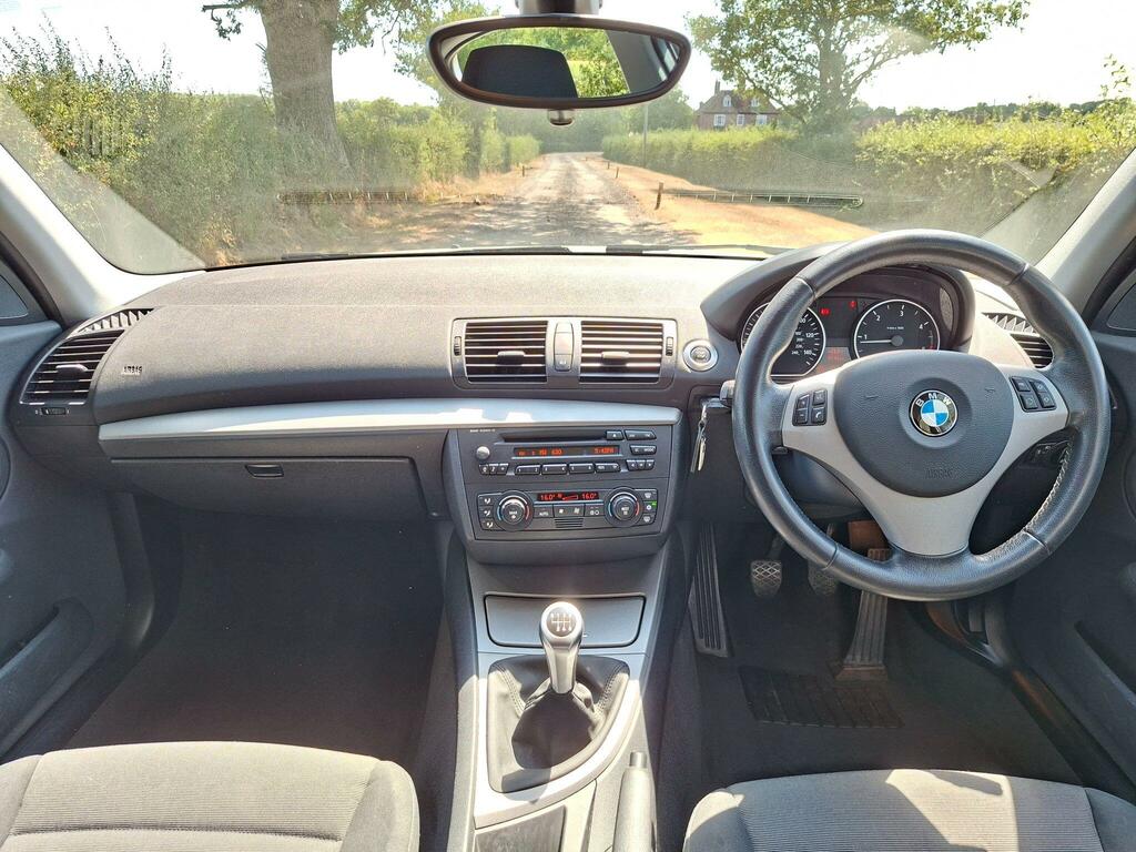 BMW 1 Series 118I Se Silver #17