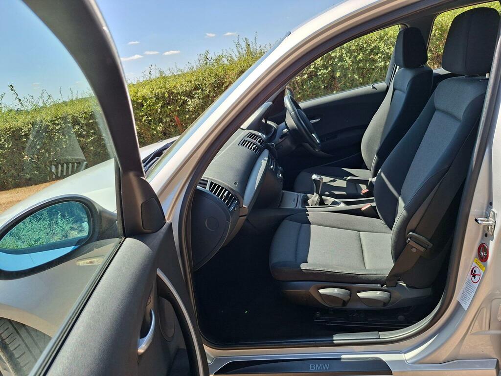 BMW 1 Series 118I Se Silver #11