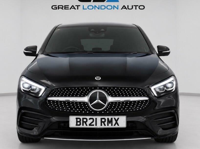 Mercedes-Benz A Class 2.0 A200d Amg Line Executive 8G-dct Euro 6 Ss BR21RMX Black #2