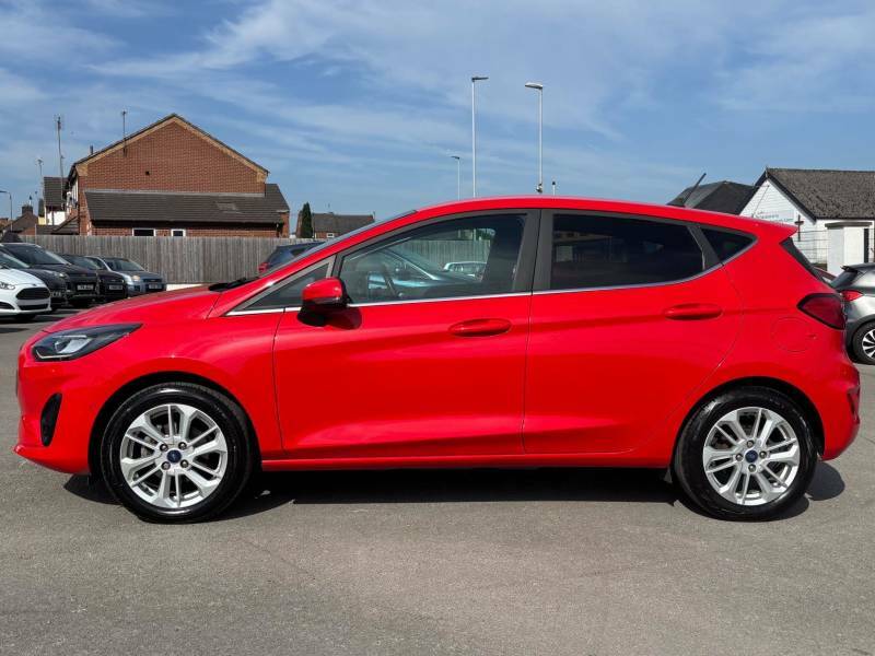 Ford Fiesta 1.0 Ecoboost Titanium - 2023 23 YJ23XAO Red #4