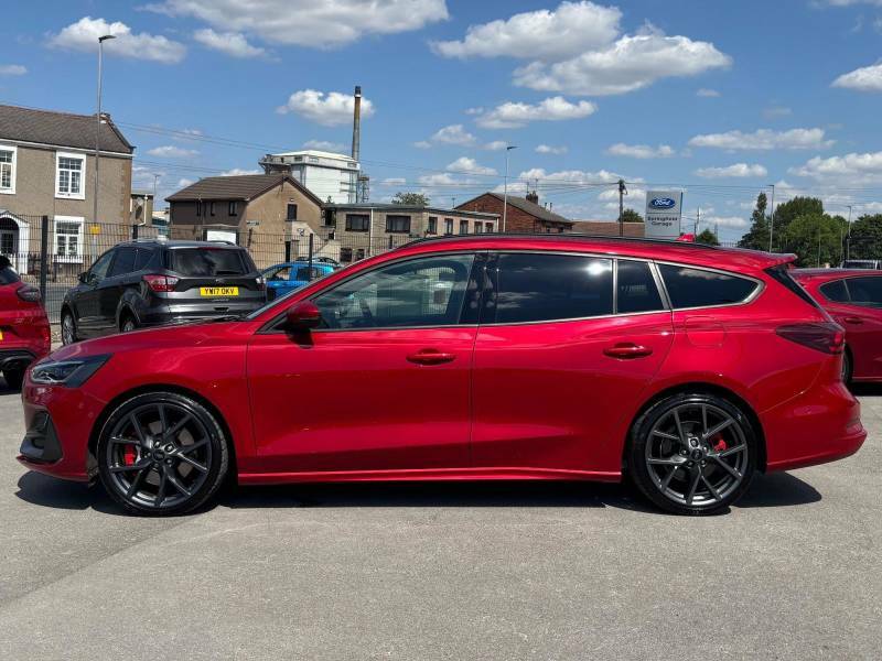 Ford Focus 2.3 Ecoboost St - 2023 23 EJ23ZTF Red #4