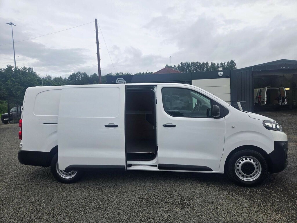 Citroen Dispatch Panel Van 1.5 Bluehdi 1200 X Xl Fwd 3 Euro 6 Ss White #4