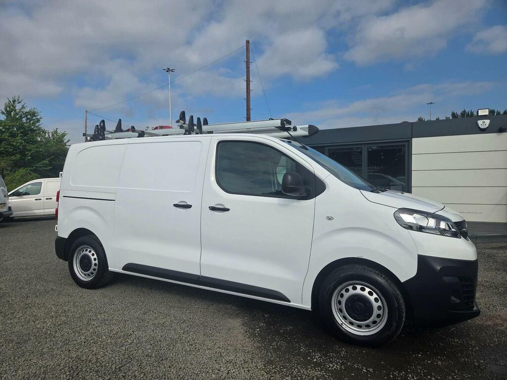 Vauxhall Vivaro Panel Van 1.5 Turbo D 2900 Edition L1 H1 Euro 6 S MF20HGD White #2