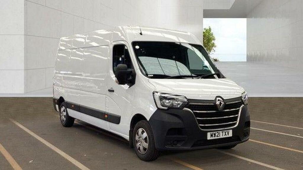 Renault Master 2.3 Dci 35 Business Fwd Lwb Medium Roof Euro 6 White