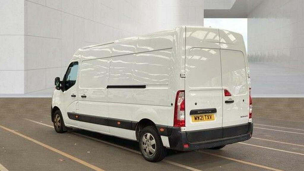 Renault Master 2.3 Dci 35 Business Fwd Lwb Medium Roof Euro 6 White #3