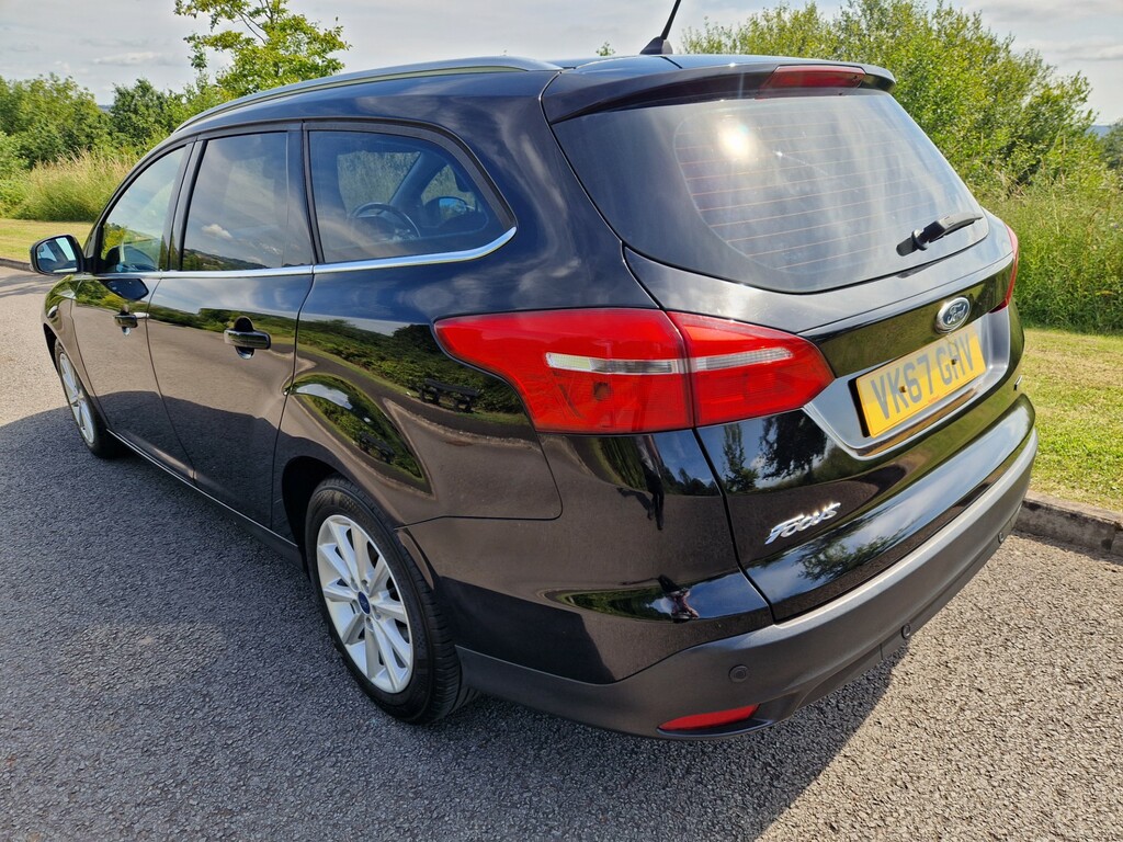 Ford Focus Titanium VK67GHV #3