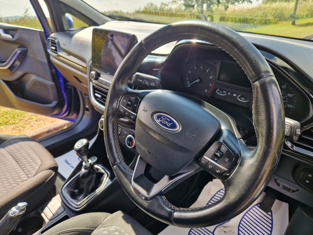 Ford Fiesta Zetec #5