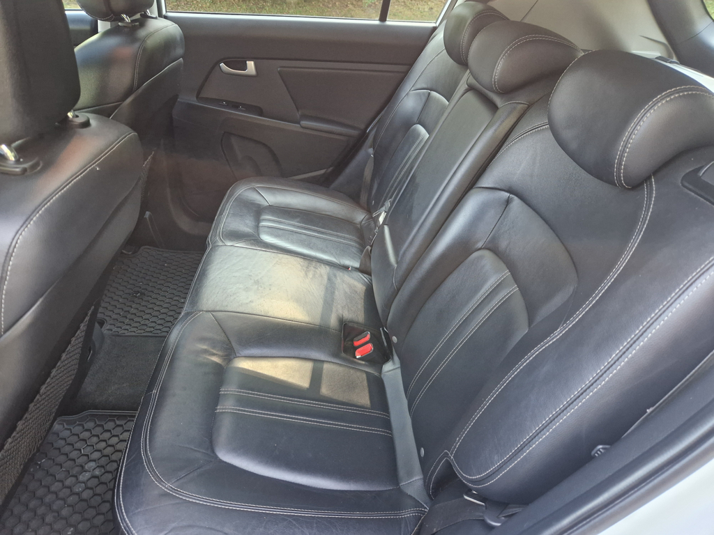 Kia Sportage Crdi 2 Black #9
