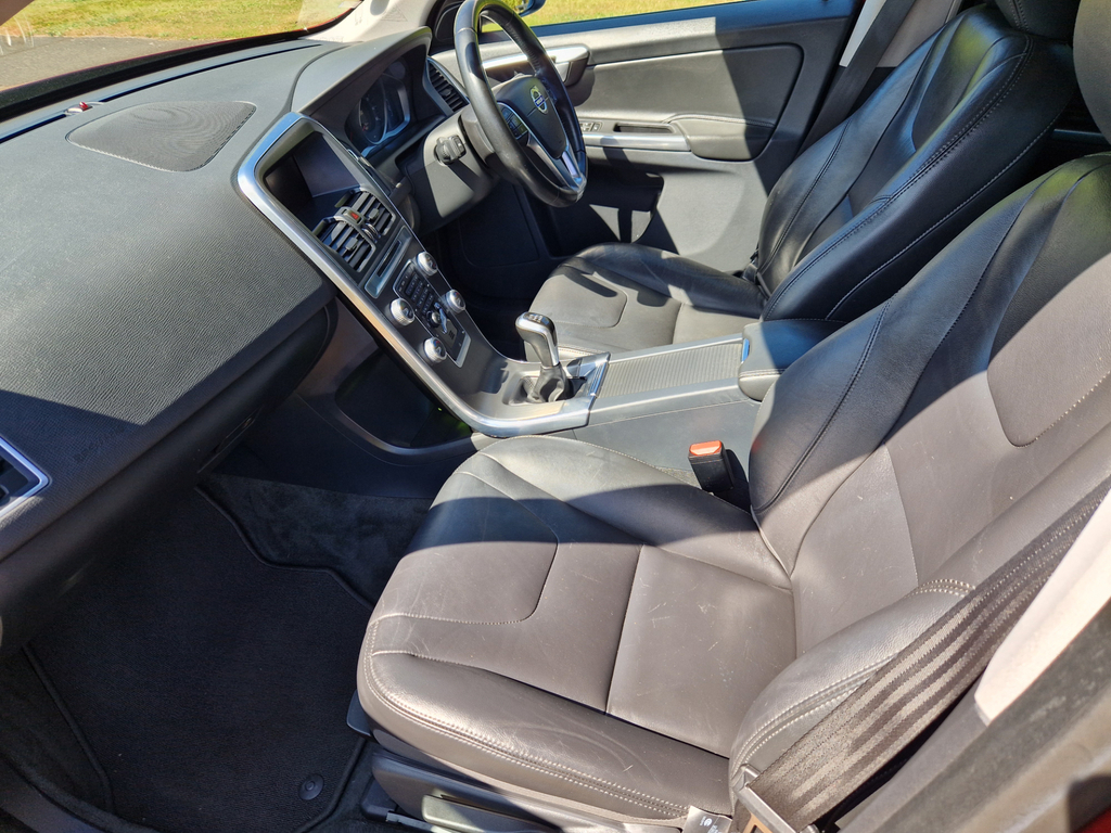 Volvo XC60 R-design Nav Grey #11