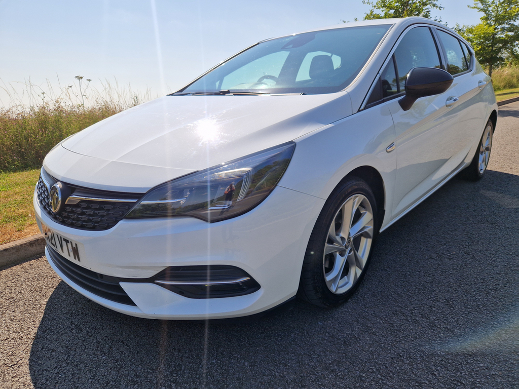 Vauxhall Astra Sri White #2
