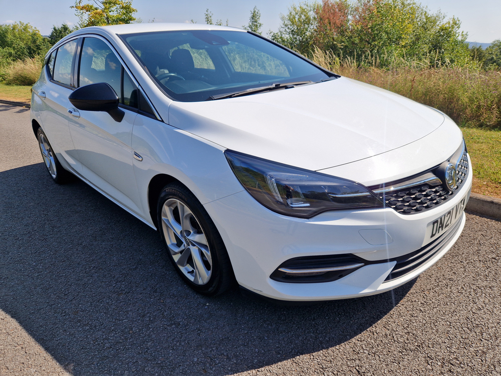 Vauxhall Astra Sri White
