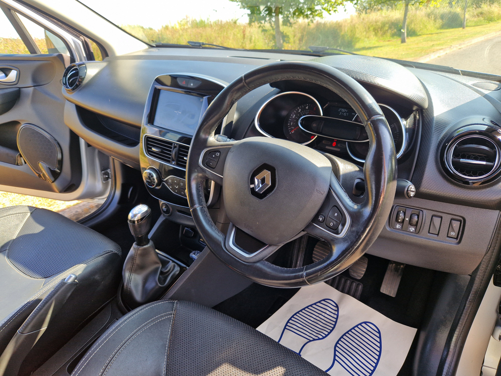 Renault Clio Signature Nav Dci #6
