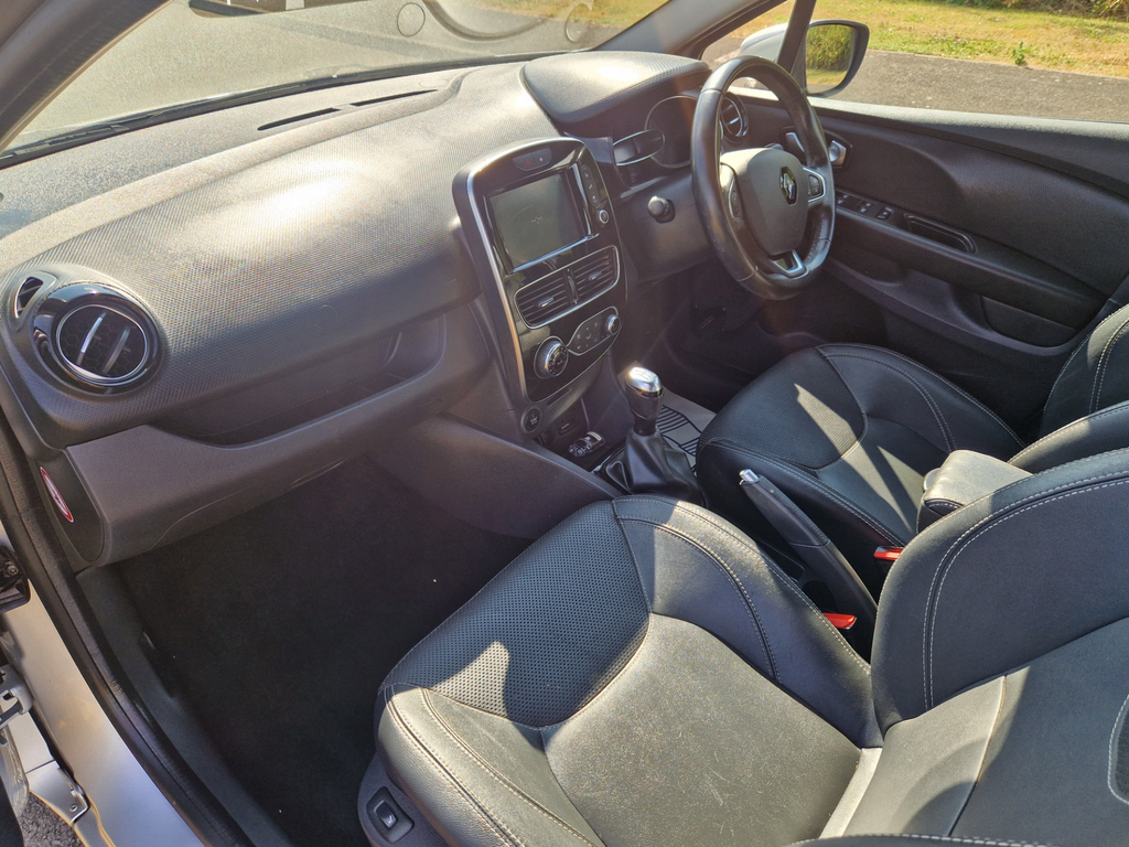 Renault Clio Renault Clio 0.9 Tce 90 Gt Line Red #12