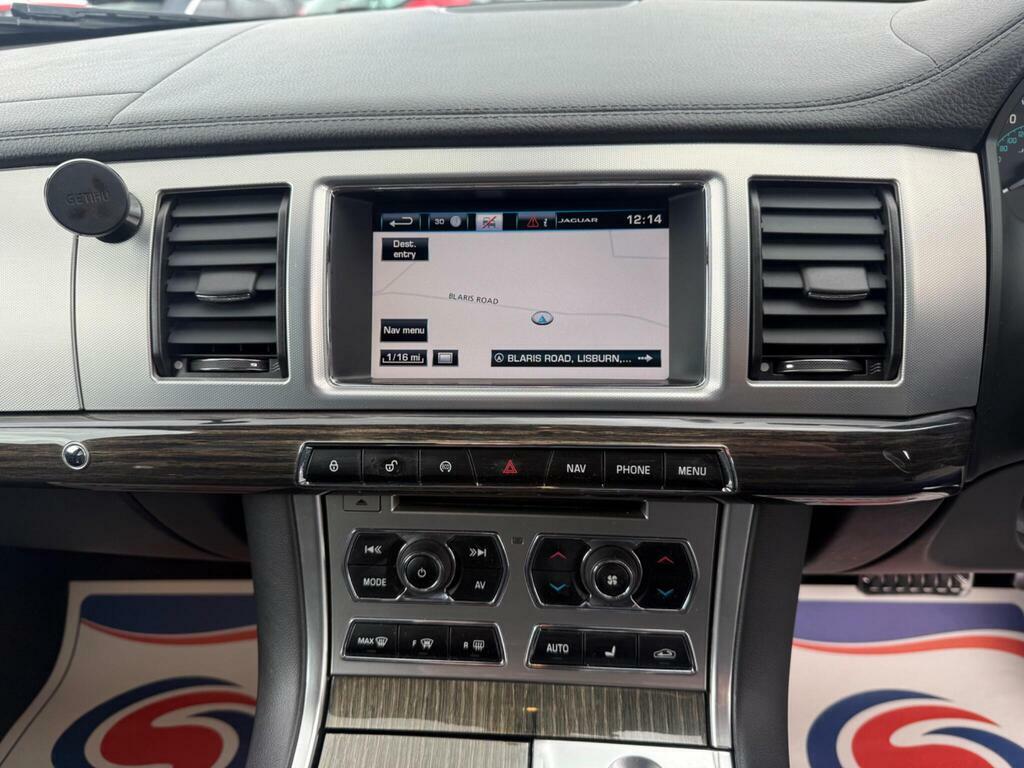 Jaguar XF 2.2D R-sport Euro 5 Ss #22