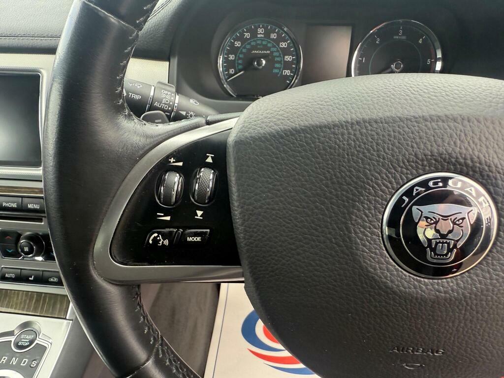 Jaguar XF 2.2D R-sport Euro 5 Ss #20