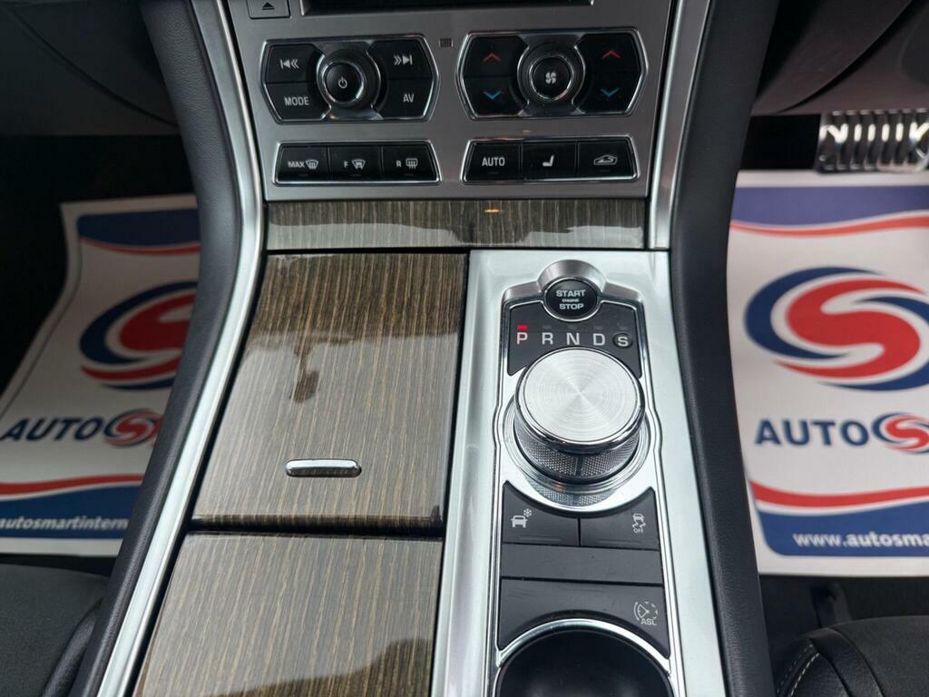 Jaguar XF 2.2D R-sport Euro 5 Ss #23