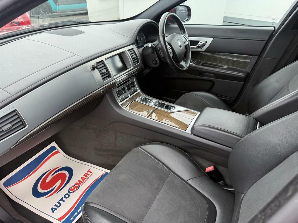 Jaguar XF 2.2D R-sport Euro 5 Ss #14