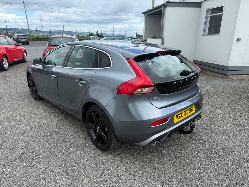 Volvo V40 2.0 T2 R-design Nav Plus Euro 6 S S Grey #4