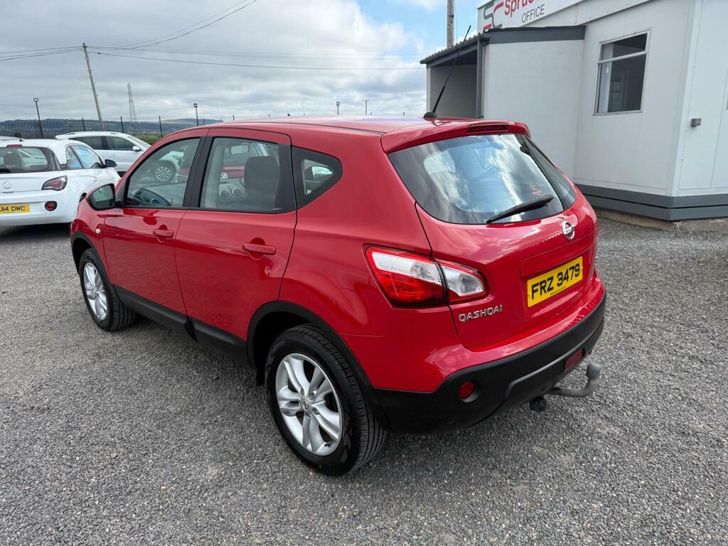 Nissan Qashqai 1.5 Dci Acenta 2Wd Euro 5 Red #4