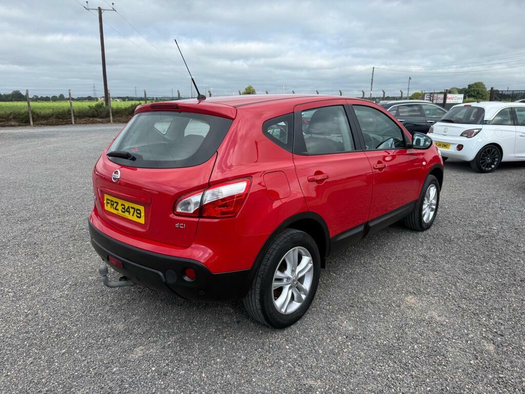 Nissan Qashqai 1.5 Dci Acenta 2Wd Euro 5 Red #3