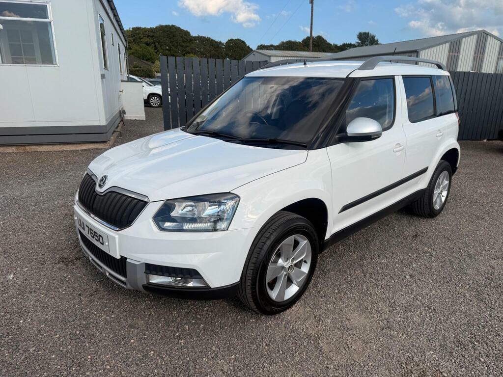 Skoda Yeti 2.0 Tdi S Outdoor 4Wd Euro 5 White #2