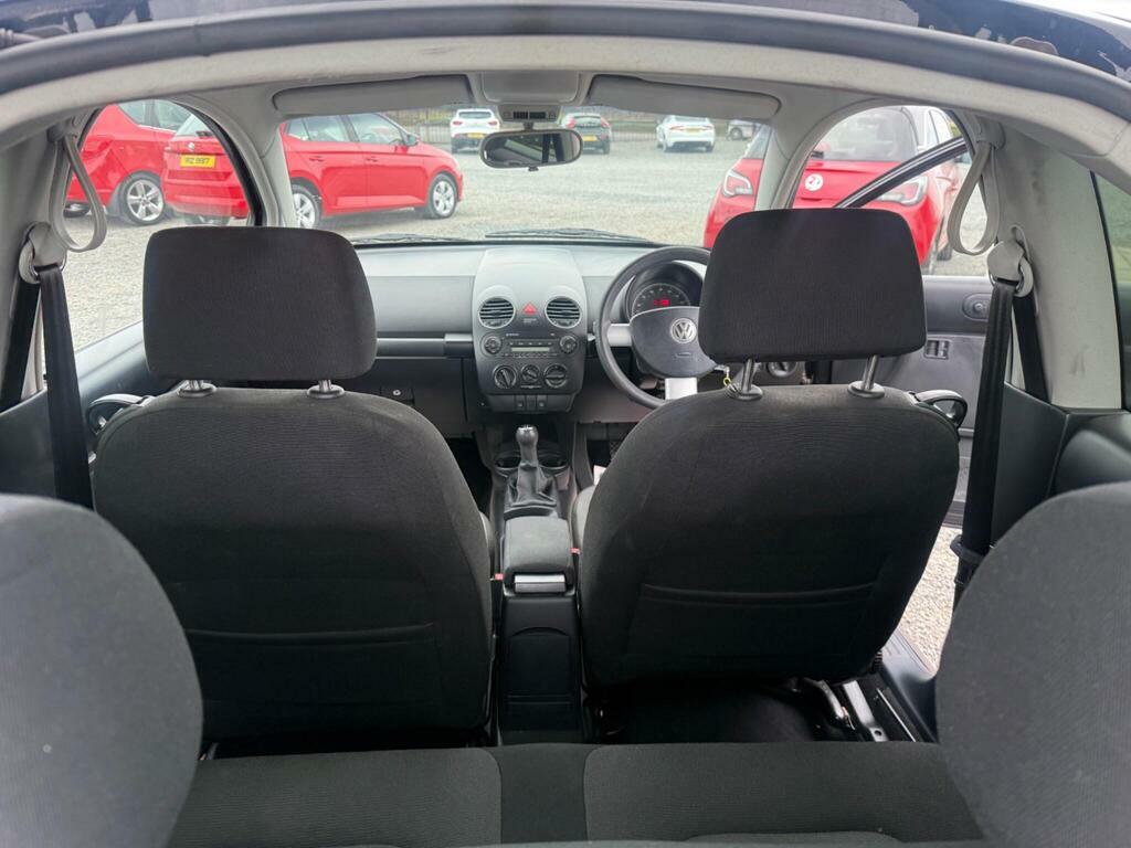 Volkswagen Beetle 1.6 Luna 8V 101 Bhp Beige #17
