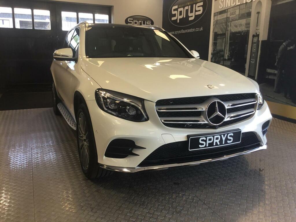 Mercedes-Benz GLC Class 2.1 Glc250d Amg Line Premium Plus G-tronic 4Mati White #2