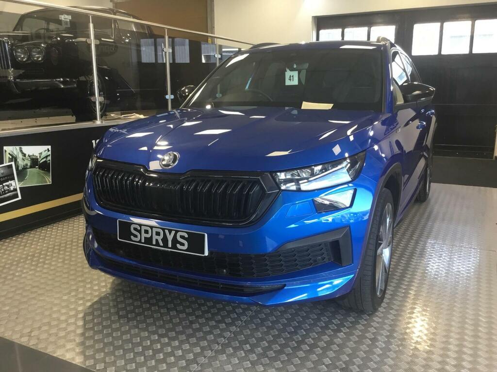 Skoda Kodiaq Suv 1.5 Tsi Act Sportline Dsg Euro 6 Ss 7 EU22JWV Blue #4