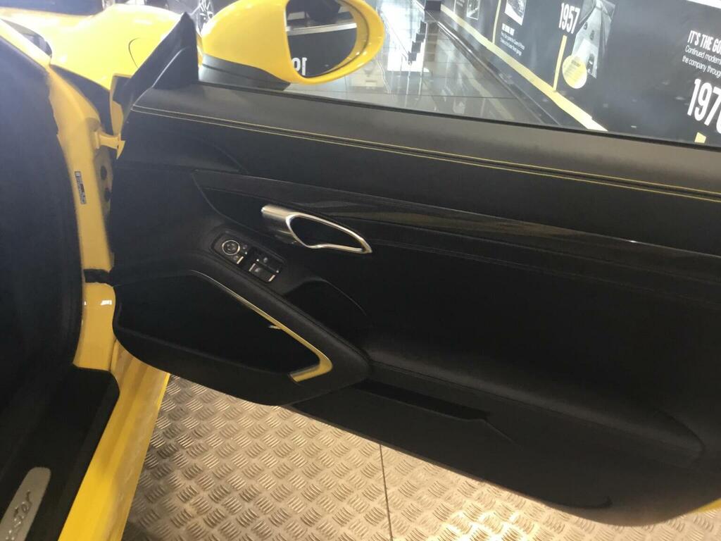 Porsche 718 Boxster 718 Boxster Blue #28