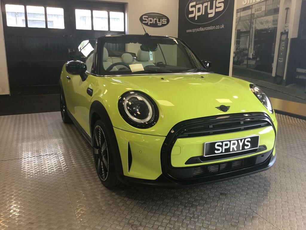 Mini Convertible 1.5 Cooper Exclusive Steptronic Euro 6 Ss Yellow #2