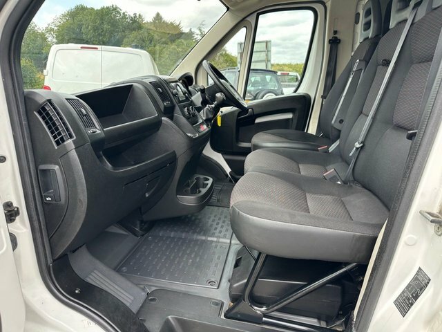 Peugeot Boxer Bluehdi 335 Bb NX71AXP White #2
